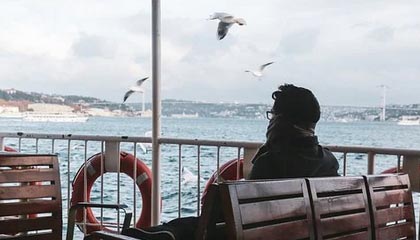 爱游戏体育客户端-大连英博客场表现稳健，积分稳步攀升，大连英新科技有限公司