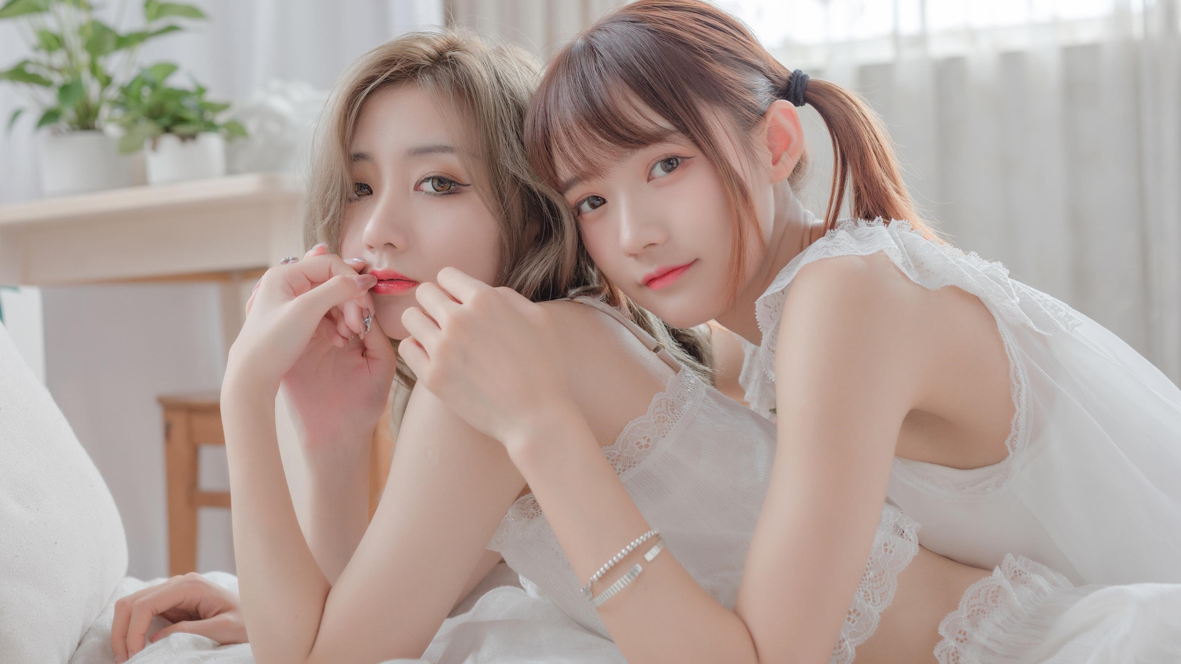 爱游戏app-篮网助教现场讲解攻防转换核心节奏控制，篮网的助教