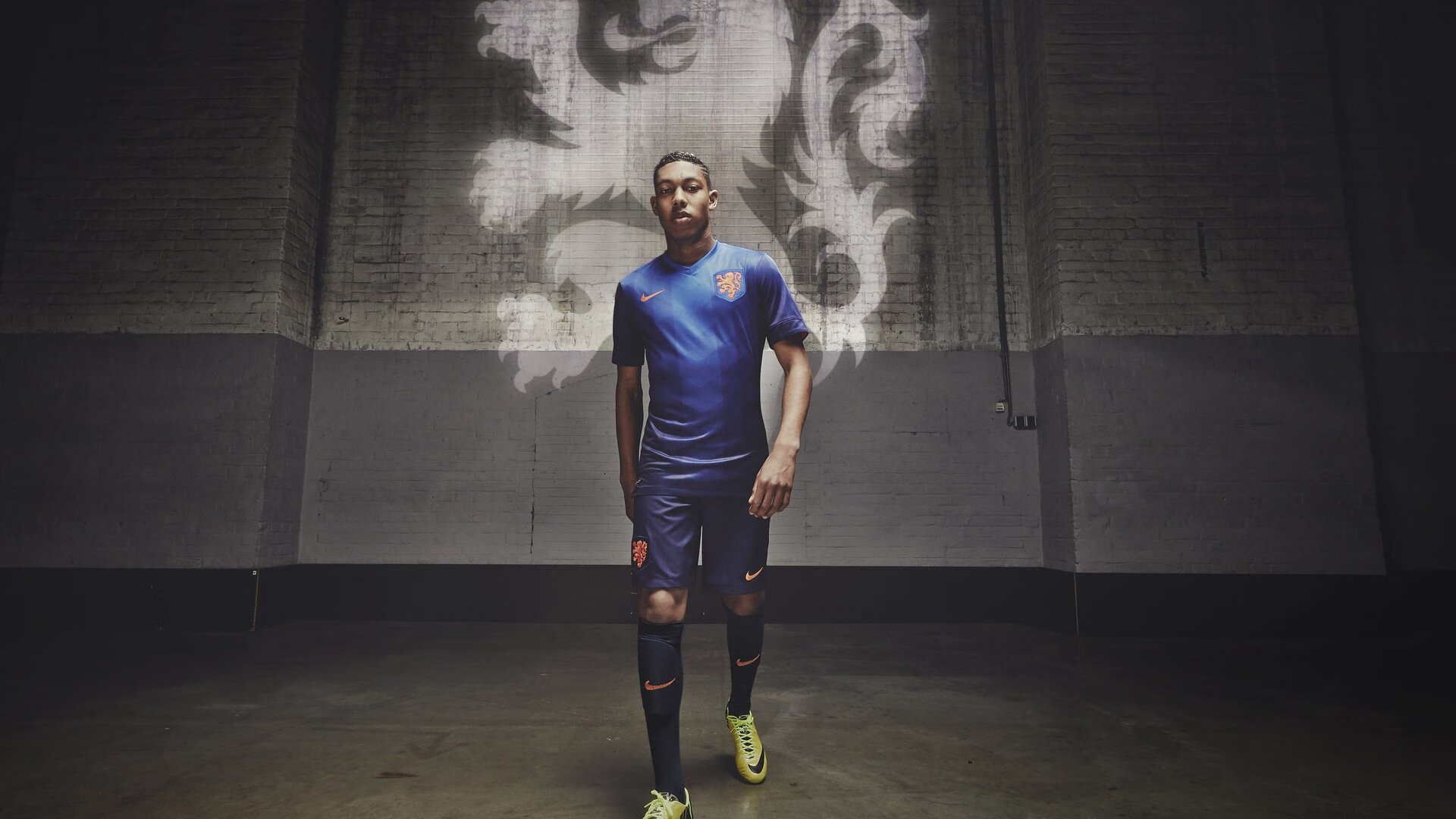 “英超劲旅迎来最关键的时刻，冲刺冠军的好机会”，英超精华集锦