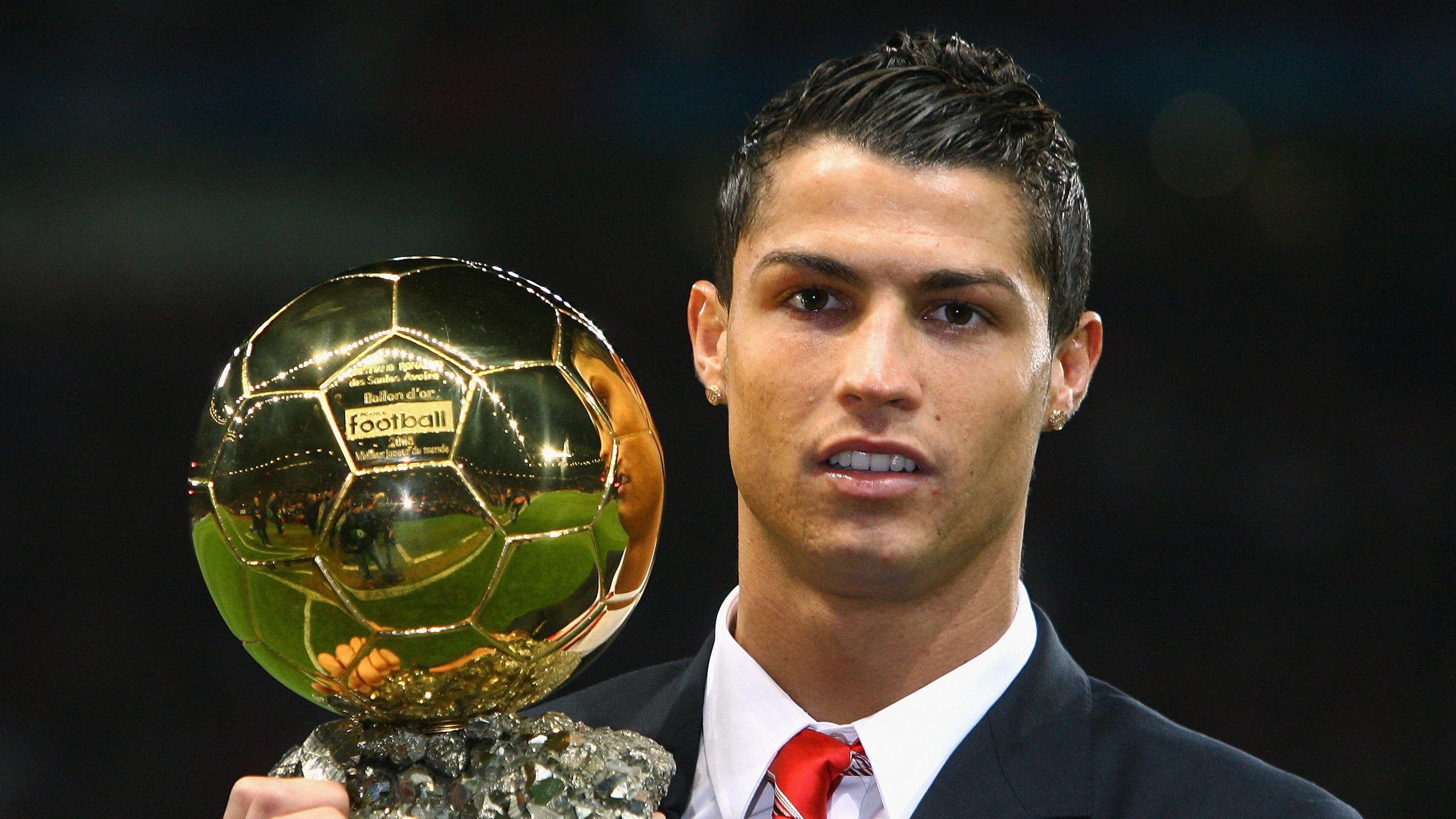 逆境中奋起：伤病困扰球队的坚韧与拼搏